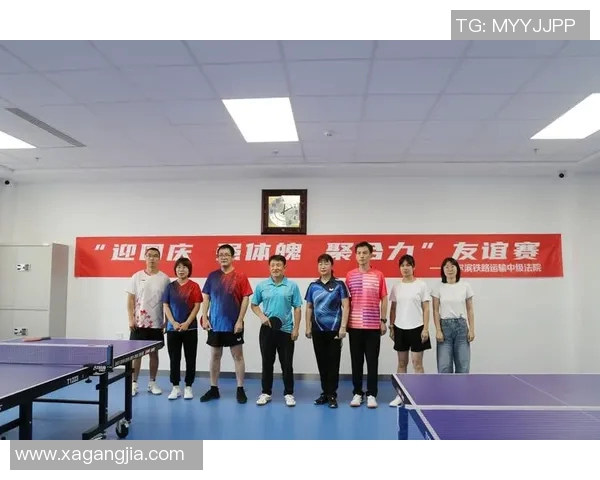 南京羽毛球队耐力训练揭秘:提升竞技水平的关键因素与实践探索 南京羽毛球队耐力训练揭秘:提升竞技水平的关键因素与实践探索