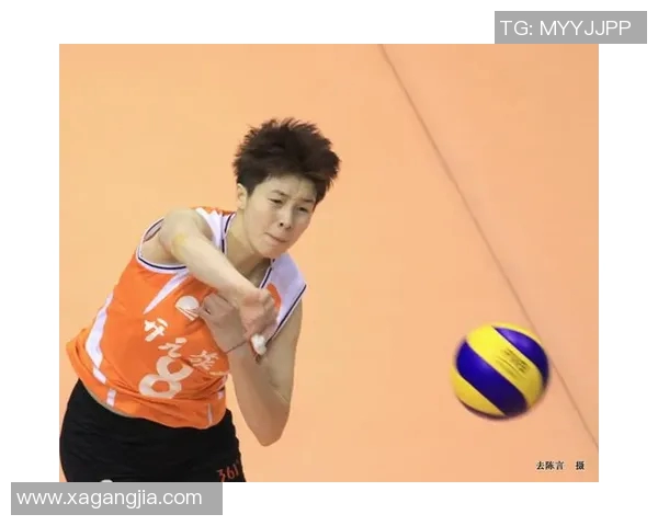 李静回顾排球生涯的辉煌与挑战分享成长故事与未来展望